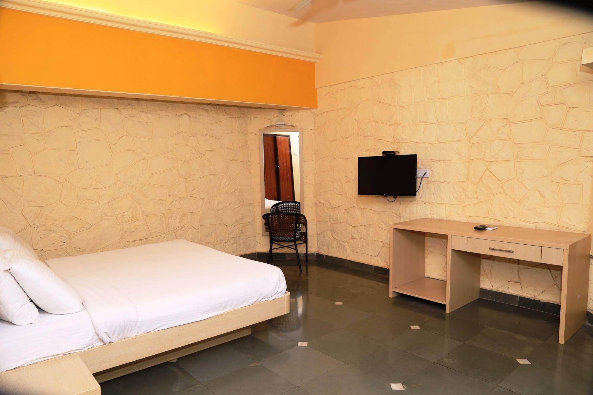 Panoramic Resort Panvel Karnala Exterior photo